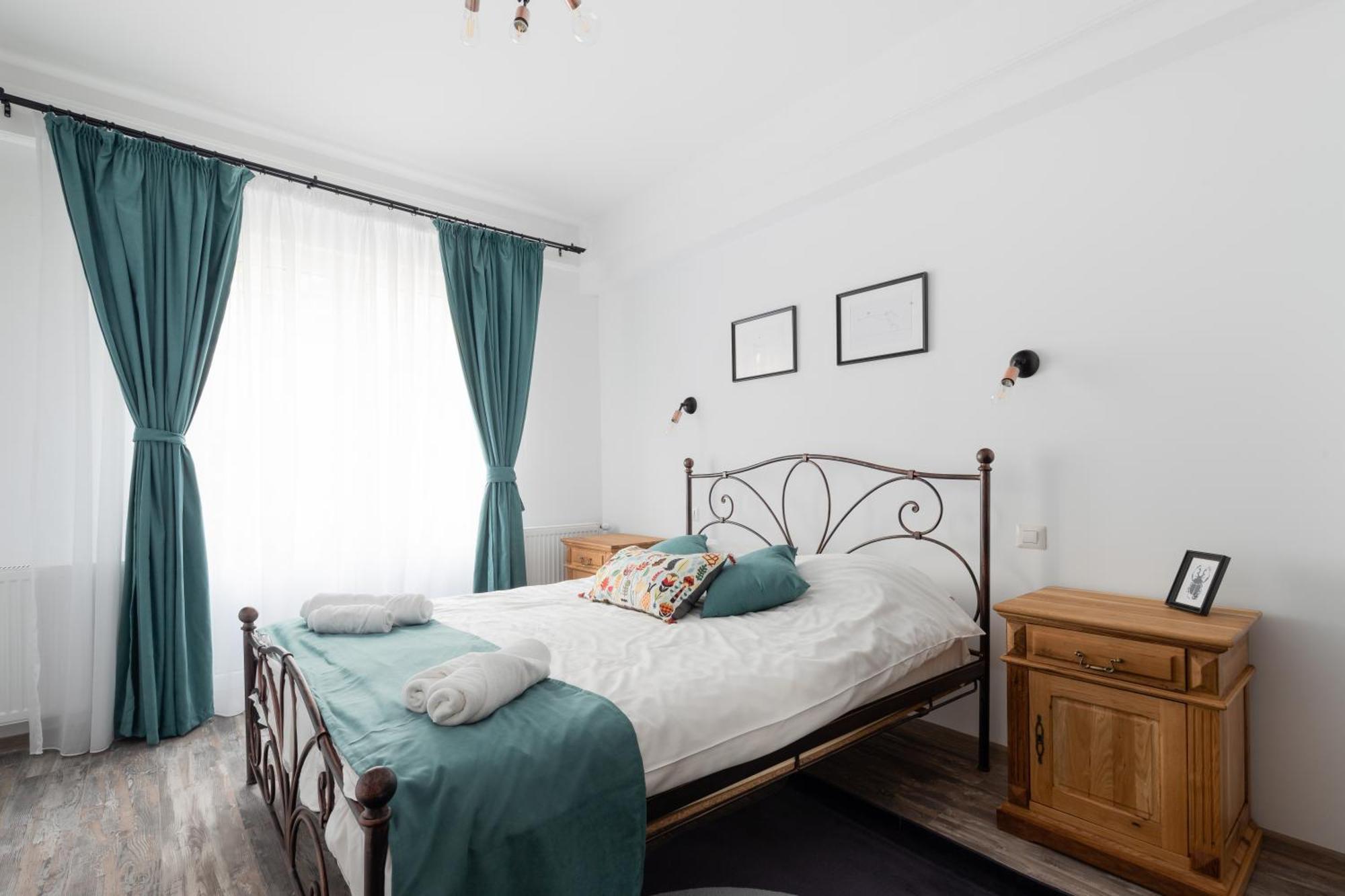 Historical Center 1 By Citylife Suites Bukares Bagian luar foto