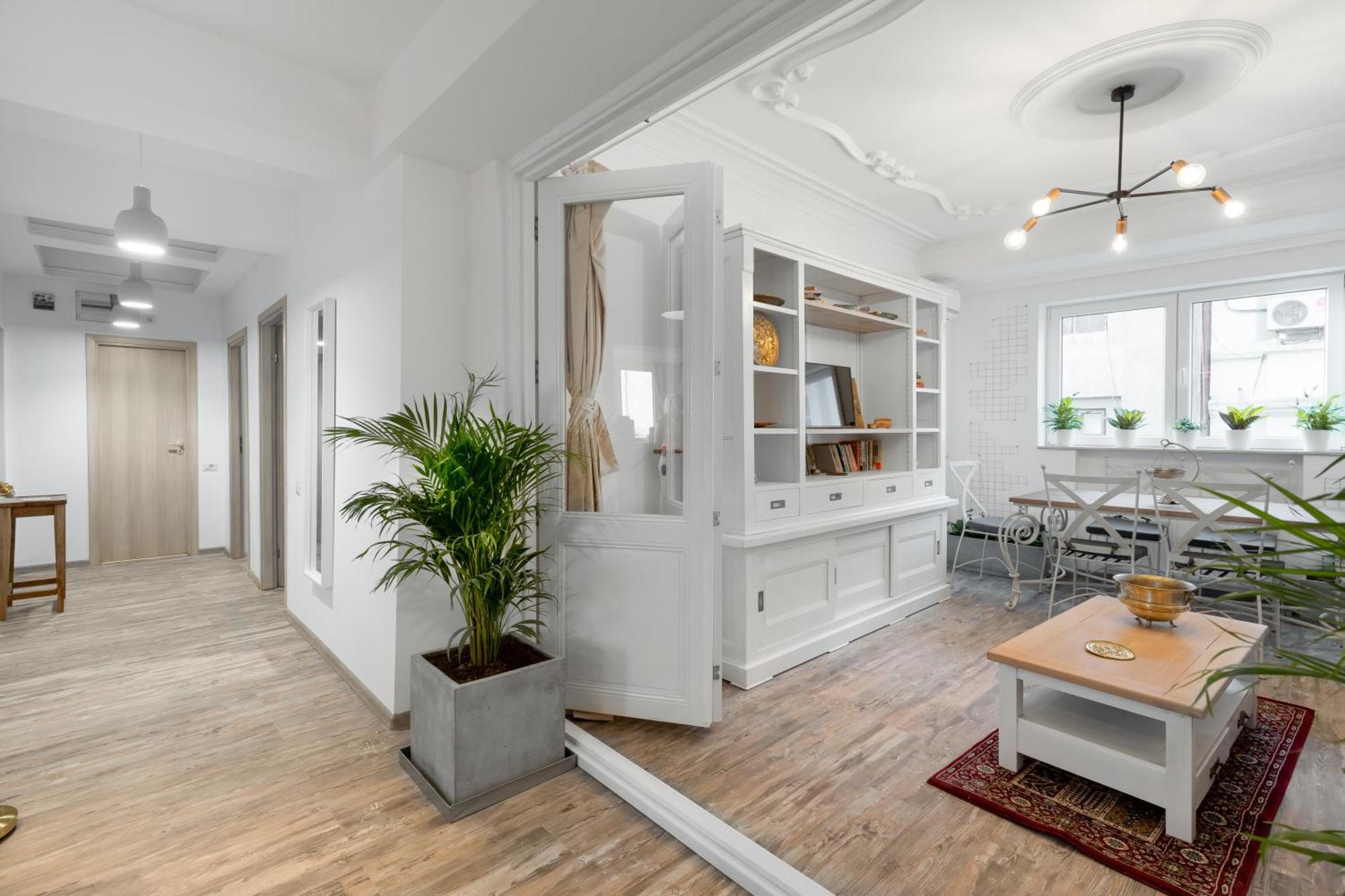 Historical Center 1 By Citylife Suites Bukares Bagian luar foto